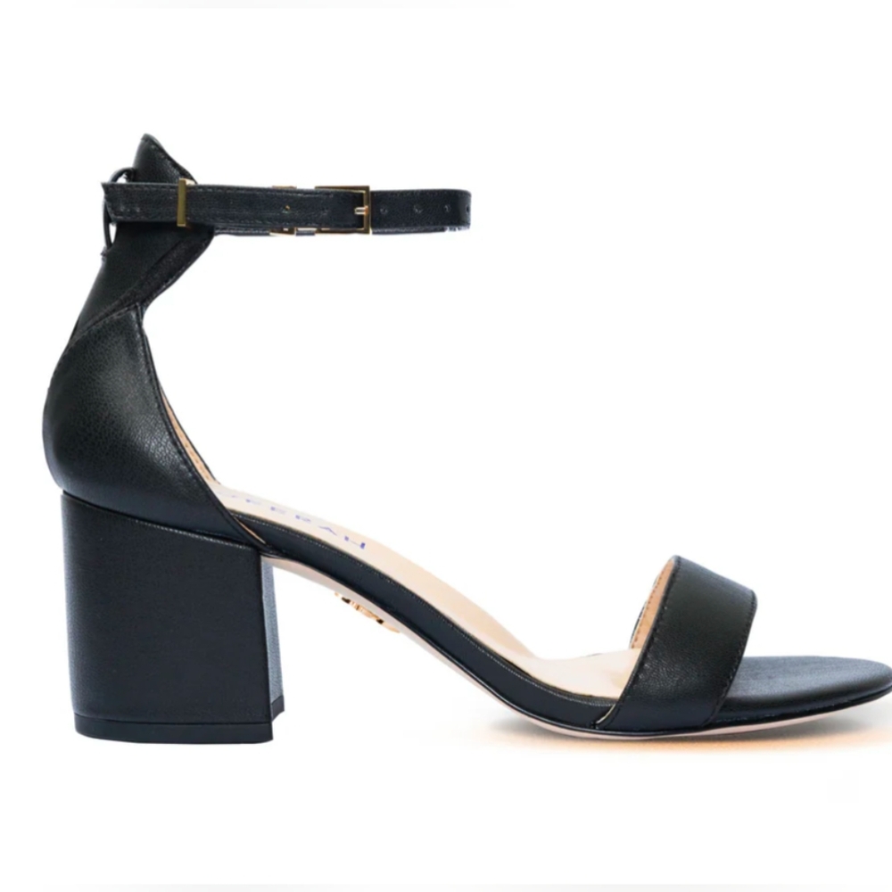 EUC Veerah Dian Block Heel Vegan Apple Leather Designer Sandals in Black Size 9